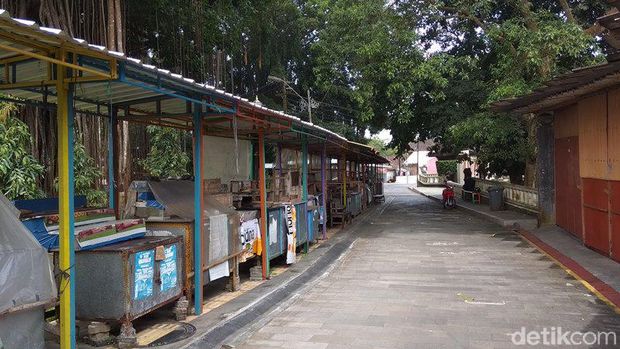 Suasana Candi Mendut di tengah corona.