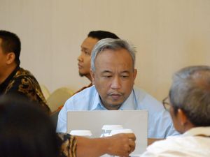 Matematikus dari Solo Ini Anjurkan Nyepi dan Barter di Masa Corona