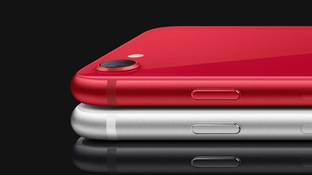 Apple menyertakan kamera 12 MP di bagaian belakangnya. Untuk kamera depannya berukuran 7 MP.  Foto: Apple