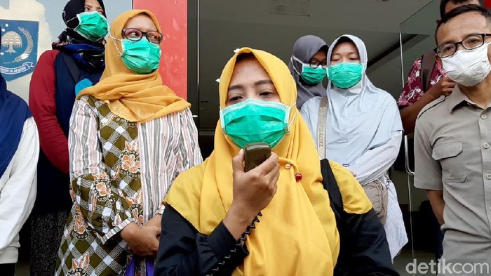 Seorang perawat di Kota Yogyakarta, Rika Septi Handayani, Kamis (16/4/2020).