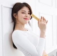 “INGAT MBAK, NGAMBIL SUAMI ORANG DOSA DI AKHERAT,” komentar netizen Indonesia di akun Instagram Han So Hee. “Dasar pelakor sok cantik lu,” tambah netizen lainnya. Foto: Instagram