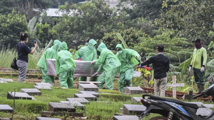 Jumlah Kasus Corona Singapura Tertinggi di ASEAN, Kematian RI Tertinggi