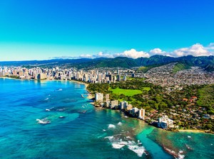 Hawaii Serukan Pesan Tolak Wisatawan