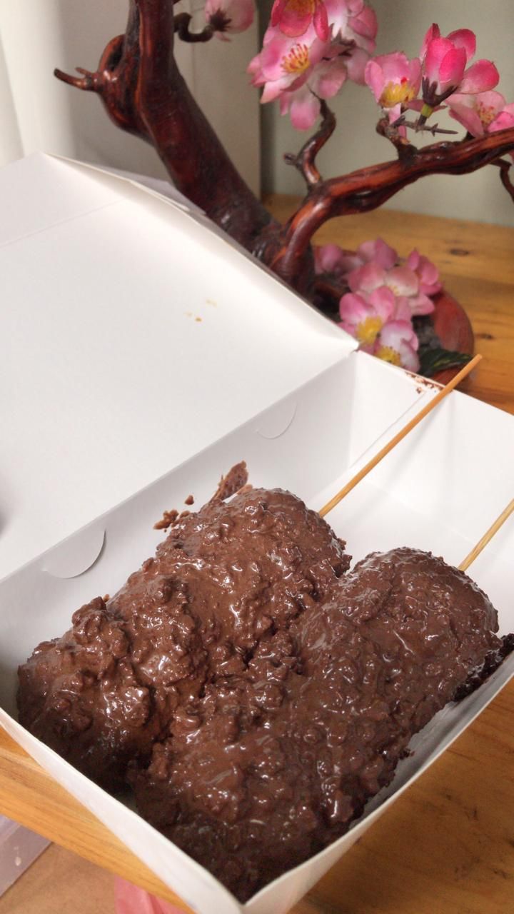 Penjual frozen food
