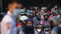 Center of Reform on Economics memperkirakan jumlah pengangguran terbuka pada kuartal II 2020 akan bertambah 4,25 juta orang akibat pandemi COVID-19.
