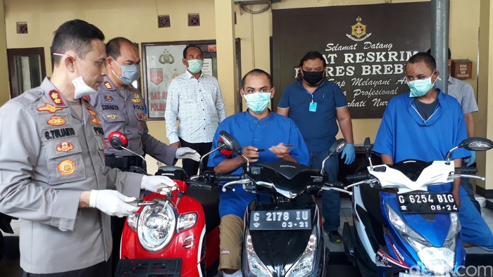 Komplotan curanmor lintas provinsi dibekuk warga Brebes
