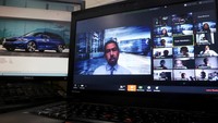 Peluncurannya pun dibuat secara virtual karena di tengah masa Pandemi Corona. Mobil bergaya Touring pertama dari BMW di Indonesia ini sudah dapat dipesan secara online. Untuk harganya BMW 320i Touring M Sport dibanderol pada angka Rp 1.289.000.000 off the road. Foto: dok. BMW Indonesia