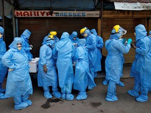 Sebulan Lockdown, Lebih dari 27 Ribu Orang Positif Corona di India