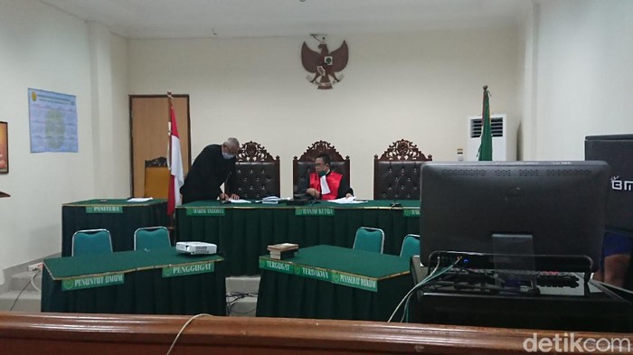 korupsi di trenggalek