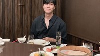 Mampir ke restoran oriental, Lee Min Ho pesan aneka dim sum hingga pangsit yang disukainya sejak dulu. Foto: Instagram @actorleeminho
