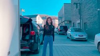 Wanita 23 tahun ini lahir di Jerman dari keluarga yang terpandang. Ayahnya adalah seorang fisikawan, sementara ibunya adalah musisi. Moon Ga Young lalu kembali ke Korea Selatan saat usianya 10 tahun. Foto: Instagram m_kayoung