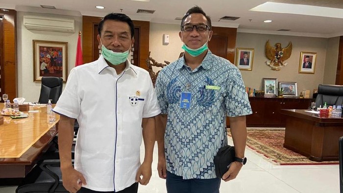 Mantan atlet renang nasional, Lukman Niode