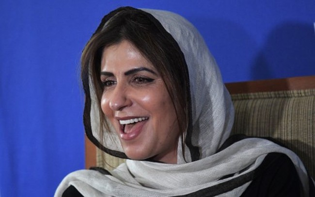 Pada saat itu, seperti dikutip Newsweek, Putri Basmah yang merupakan ibu dari lima anak, pergi ke Swiss untuk mendapatkan perawatan medis darurat. Foto: AFP/MANDEL NGAN