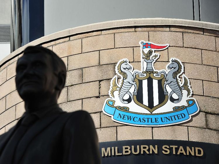 Ramai-ramai Tolak Newcastle United