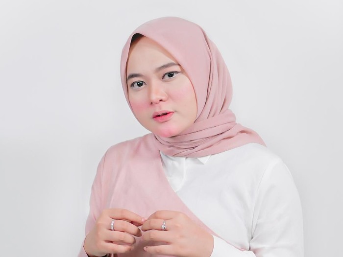 Anisa Rahman Anisa Rahman