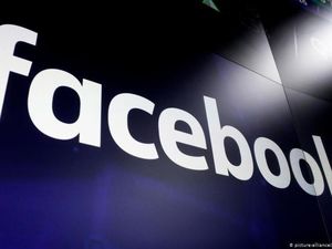 50% Karyawan Facebook Bakal WFH Sampai 10 Tahun ke Depan