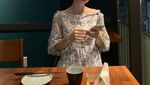 10 Pose Cantik Shin Ye Eun yang Kerap Dapat Kiriman Makanan dari Fansnya!