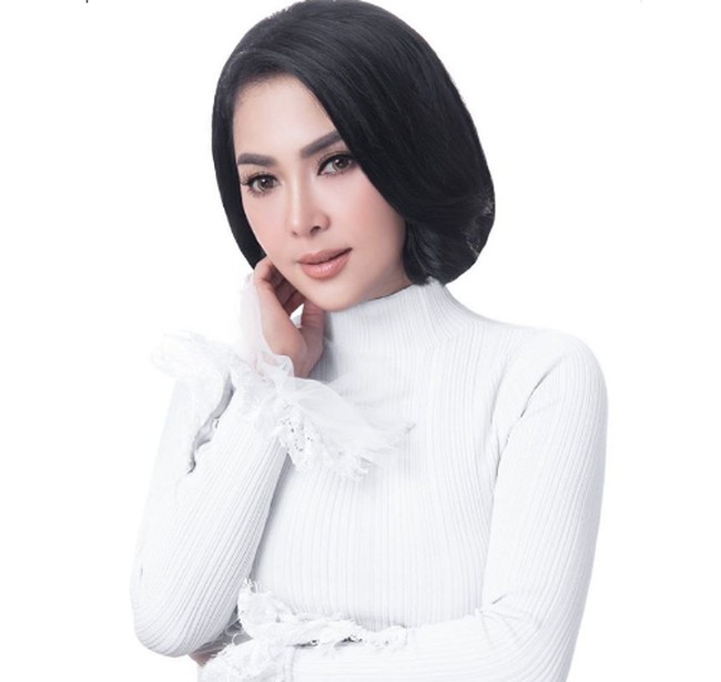 Blender hingga Piring, 5 Peralatan Dapur Syahrini Berharga Fantastis Blender hingga Piring, 5 Peralatan Dapur Syahrini Berharga Fantastis