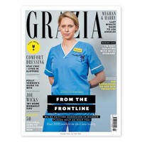 Dalam Instagram-nya disebutkan pemotretan dilakukan secara singkat di lapangan parkir rumah sakit dengan memerhatikan kebijakan social distancing. (Foto: Ist)