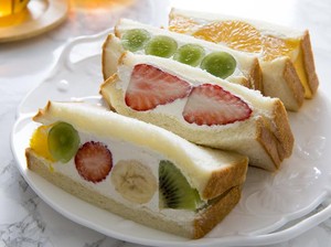 Resep Sandwich Buah ala Jepang yang Segar Creamy