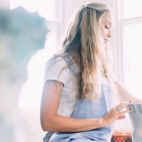 Baru-baru ini, ia berbagi cerita tentang perjalanan cintanya dengan para mantan kekasih. Berpacaran dengan orang-orang terkenal rupanya berpengaruh buruk pada mentalnya. (Foto: Instagram/@florencestgeorge)