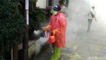 Cegah DBD, Warga Sawangan Lakukan Fogging