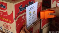 Selain diberikan kepada masyarakat terdampak COVID-19, sembako itu juga akan didistribusikan ke panti-panti di Kota Bandung.