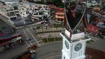 Potret Lebih Dekat dengan Big Ben Indonesia di Bukittinggi