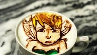 Latte art hasil karya dari barista bernama Cortney Kern telah mendapat perhatian di seluruh dunia. Kreasi latte artnya unik. Setiap latte buatannya itu juga memiliki konsep tersendiri. Foto: istimewa