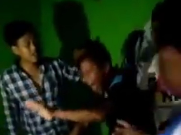 Tangkapan layar pelaku penyekapan balita di Batang diamankan warga