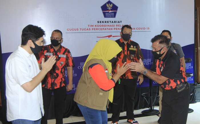 Gerakan Nasional Gotong Royong Cegah Corona Ormas Pemuda Pancasila (PP) bersama Gugus Tugas Percepatan Penanganan COVID-19 menggelar deklarasi Gerakan Nasional Gotong Royong Cegah Corona.