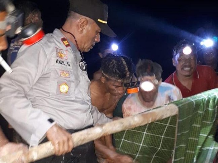 Evakuasi korban tambang emas ilegal runtuh di Solok Selatan