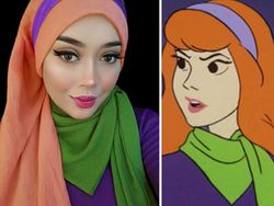 Jago Make Up, Wanita Ini Tiru Tokoh Kartun Dunia
