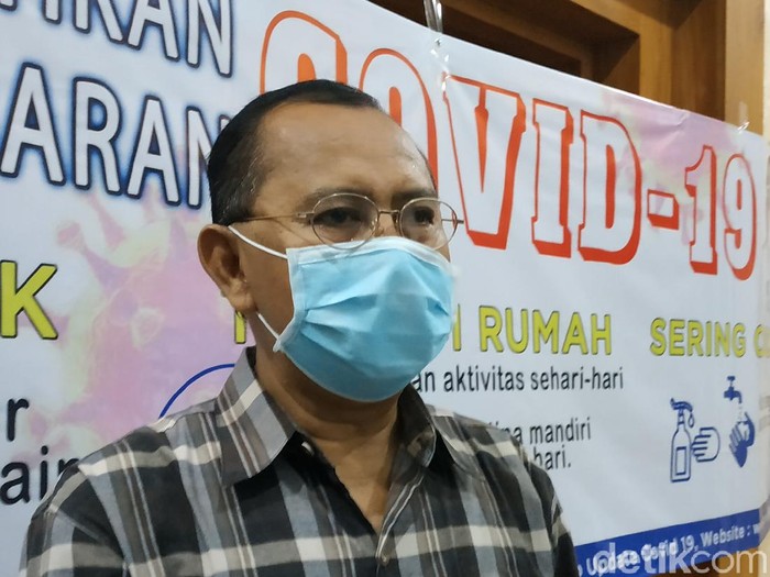 Jumlah Pasien Dalam Pengawasan (PDP) Corona di Pacitan naik menjadi 8 orang. Tambahan 3 pasien merupakan hasil rapid test yang dilakukan Sabtu (18/4).