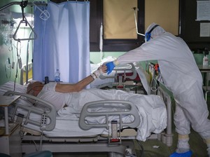Puluhan Ribu Tenaga Kesehatan Spanyol Terinfeksi Covid-19