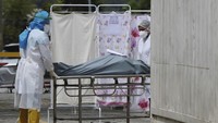 Hari demi hari korban jiwa terus berjatuhan, penyebaran COVID-19 yang sangat cepat membuat semua orang fokus untuk menekan dan memutus mata rantai penyebaran virus Corona. AP Photo/Edmar Barros