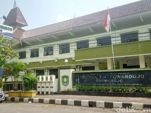 BOR RS Corona Purworejo Nyaris Penuh, Stok Tabung Oksigen Bikin Deg-degan!
