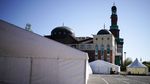 Parkiran Masjid di Birmingham Jadi Kamar Mayat Darurat