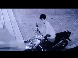 Aksi Maling Motor di Masjid Kulon Progo Terekam CCTV
