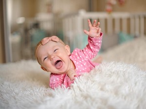 Nama Bayi Perempuan Berawalan Huruf A, Elegan dan Unik