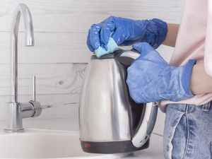 Tips Bersihkan Alat Dapur Agar Nyaman Masak di Bulan Ramadhan
