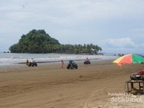 Wisatawan Dipalak di Pantai Air Manis, Pokdarwis Langsung Dibekukan