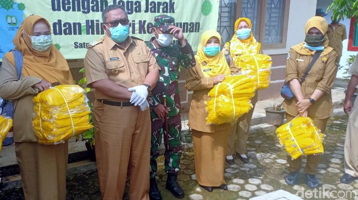 APD untuk Puskesmas di Sukabumi