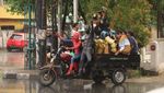 Aksi Superhero Ajak Warga Makassar Stay at Home untuk Lawan Corona