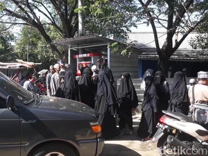 Gugus Tugas Jatim Rapid Test 200 Santri Temboro yang Jadi Klaster Corona