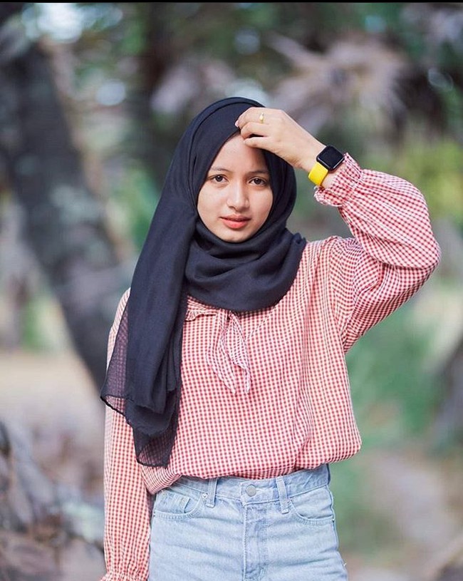 “Dududuu Lisa Blackpink twins,” komentar netizen. “Assalamualaikum ukhti manis,” tambah lainnya. Foto: Instagram