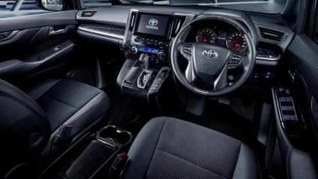 Penampakan interior Alphard dan Vellfire edisi khusus