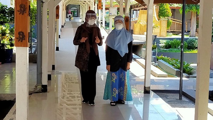 perawat corona di banyuwangi