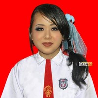 Anak SD mana nih yang boleh berdandan seperti ini saat ke sekolah? Lucu atau justru seram sih? Foto: Instagram @dhanzart