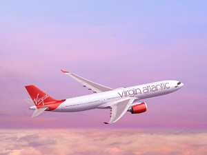 Lho, Pesawat Ini Balik Kanan karena Pilot Belum Lulus Tes